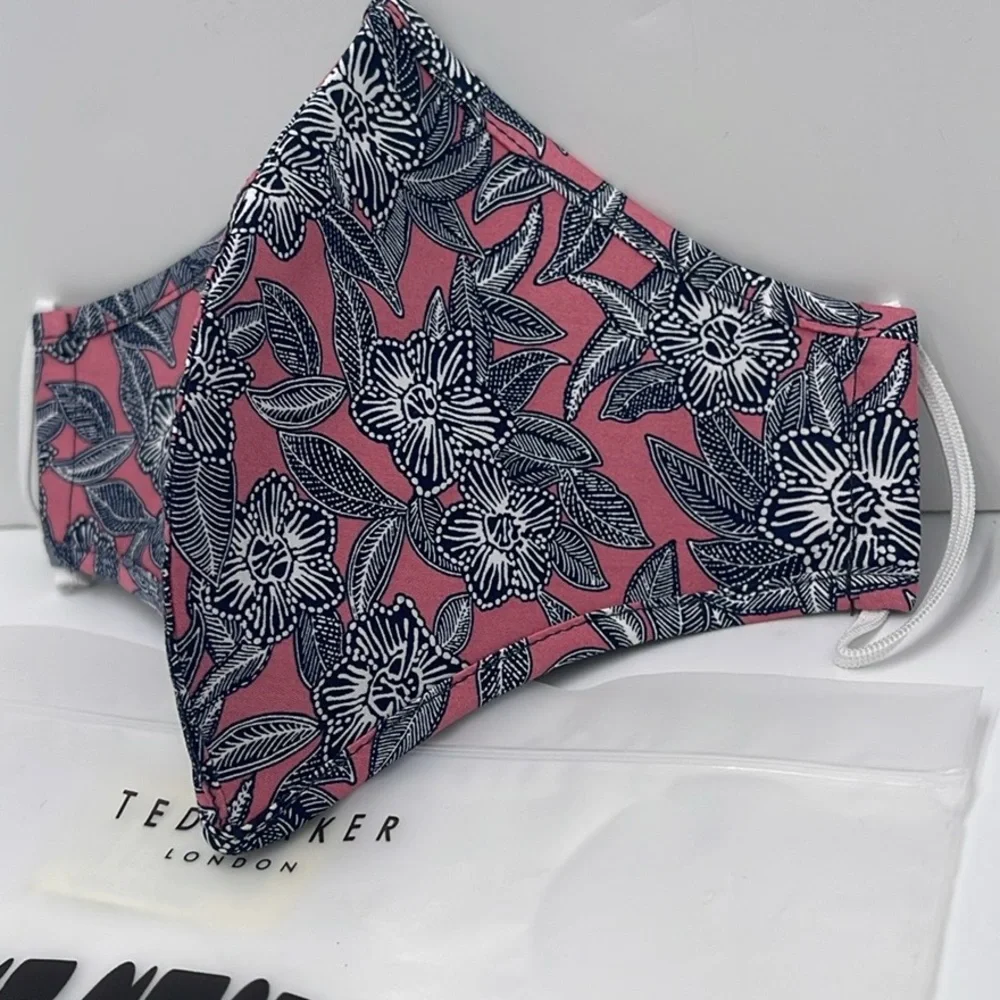 Ted Baker Pink Floral Face Mask TED BAKER LONDON Reversible Reusable NWT